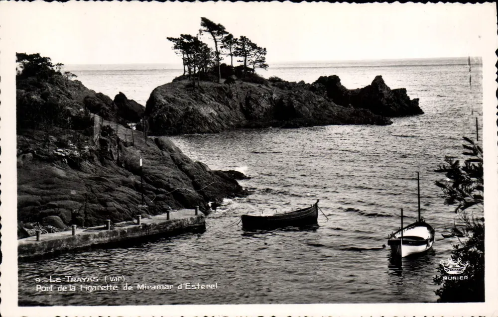 Le Trayas (Var) — Hafen von Figarette de Miramar d'Esterel — Éditions Dart Munier, n°9 - Vorderseite