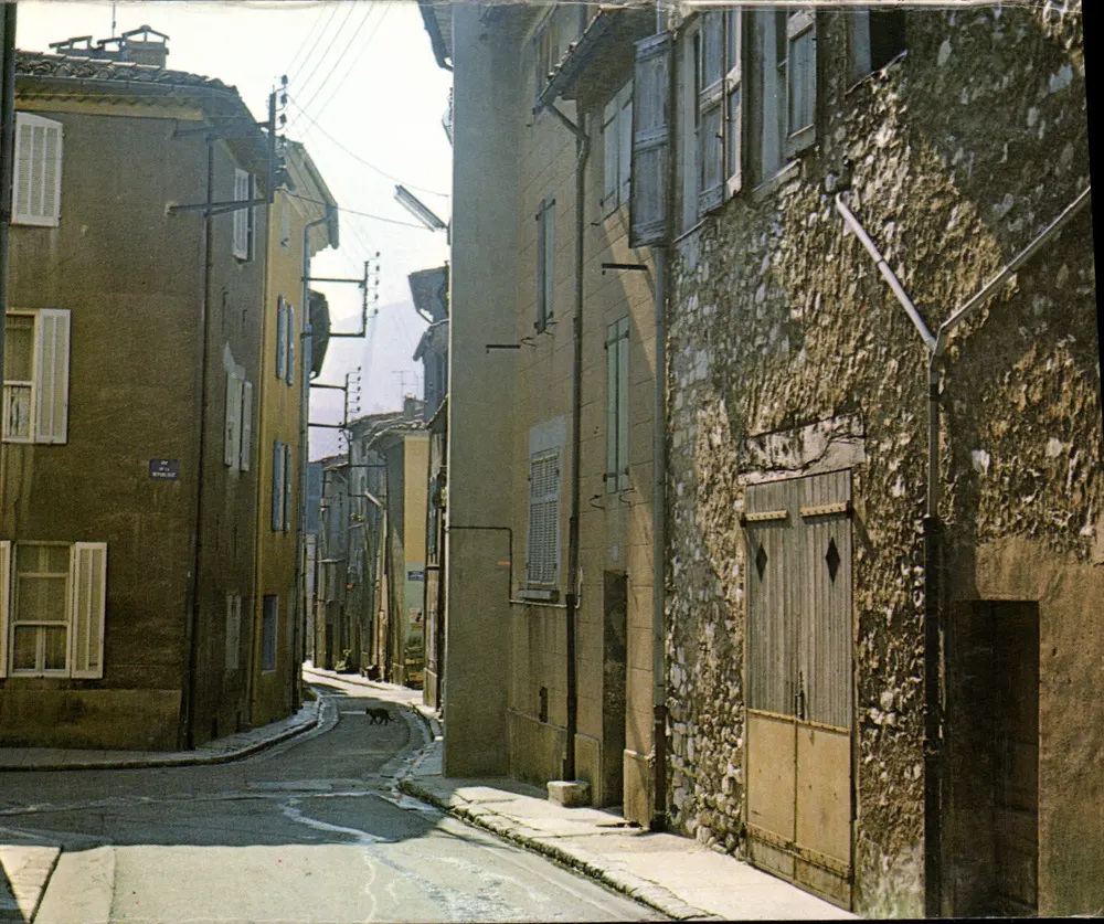 St Zacharie na Provência — rua pitoresca — La Photographie d'Etat - Frente