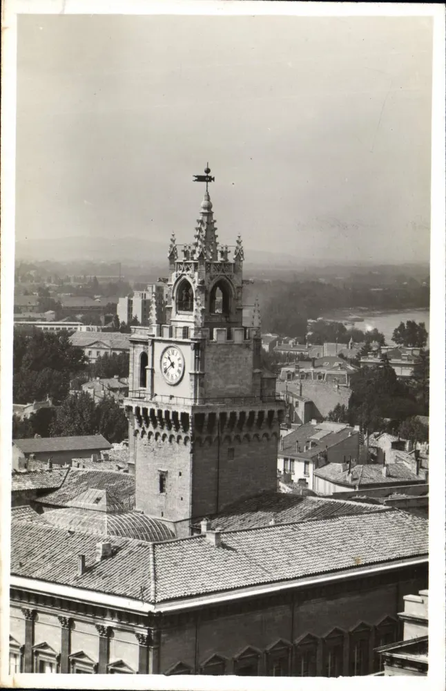 Torre da Hora de Avignon — vista aérea — Avignon, n° 1112 - Frente