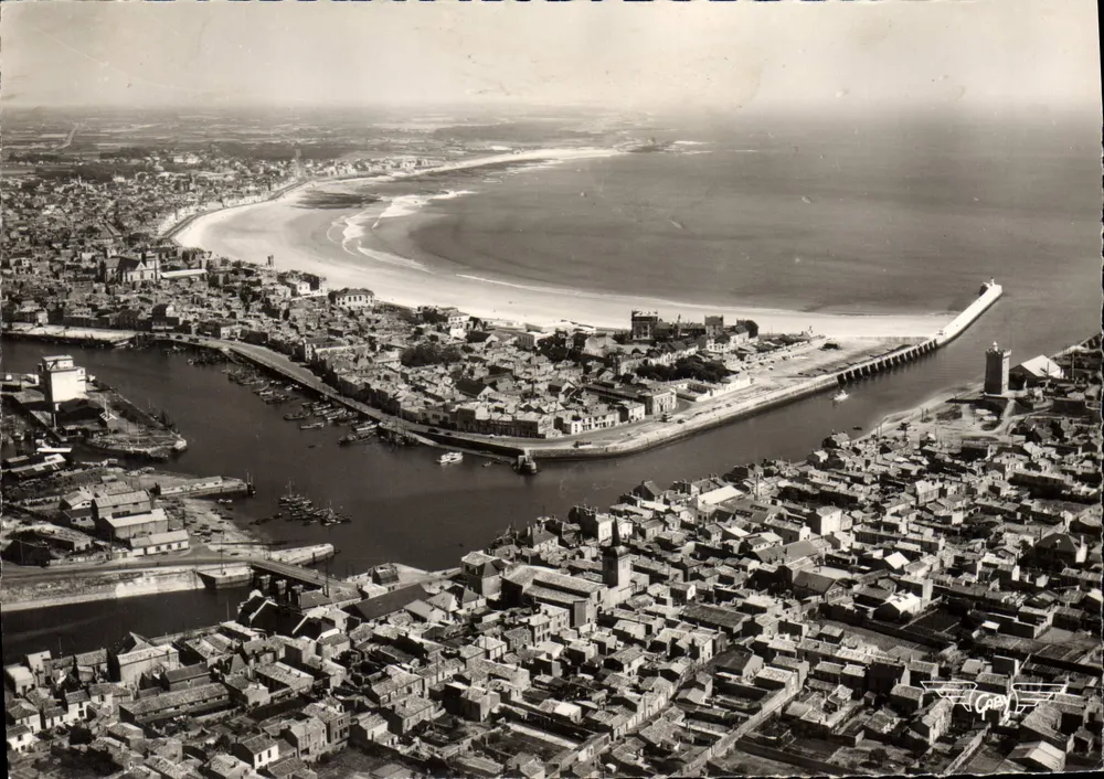 Les Sables-d'Olonne — O Porto e a Praia — Éditions ARTAUD e filhos, Nantes - Frente
