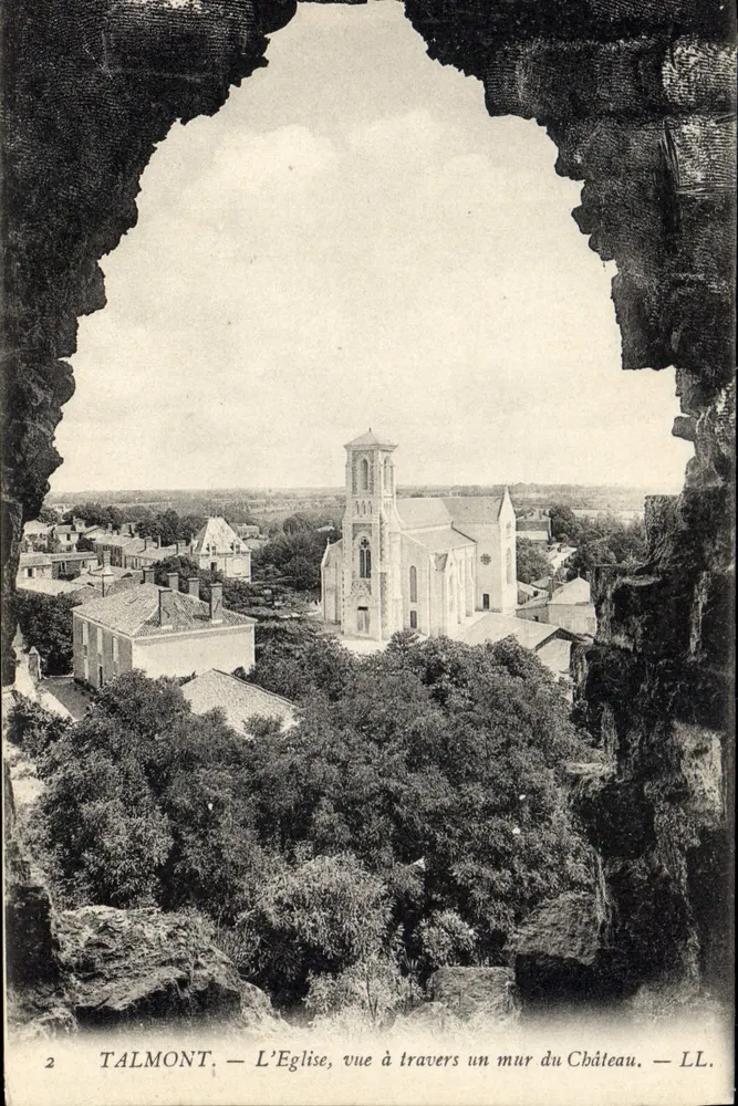 Talmont — Die Kirche durch eine Burgmauer gesehen — LL, Nr. 2 - Vorderseite