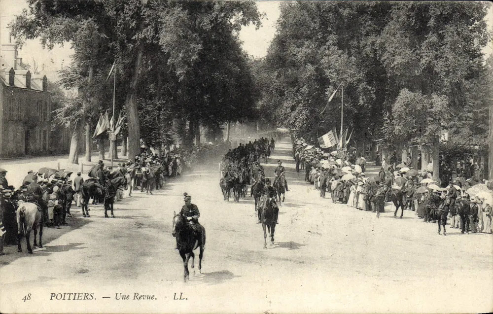 Poitiers — Uma Revista — LL. n°48 - Frente