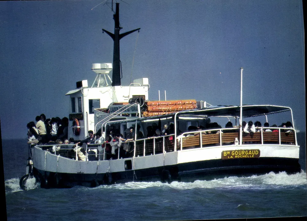 Fouras (Charente-Maritime) — Die Fähre, die mit der Insel Aix verbindet — Éditions Cap Théojac - Vorderseite