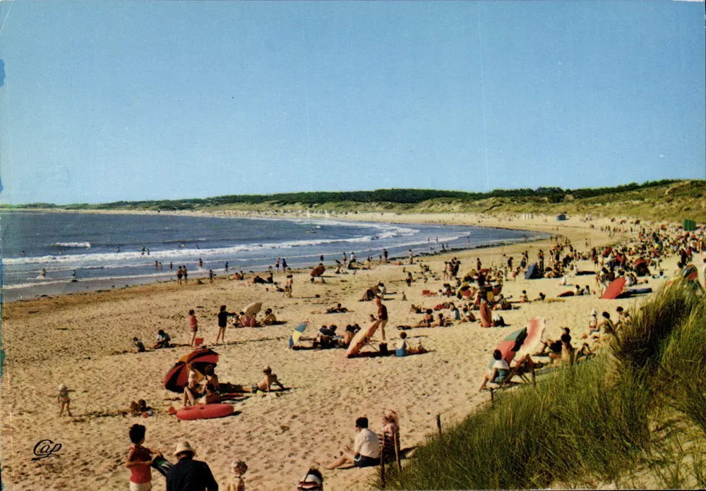 A praia dos Sables Vigniers — (Ilha de Oléron) — CAP - Théojac Éditions Réunies - Frente
