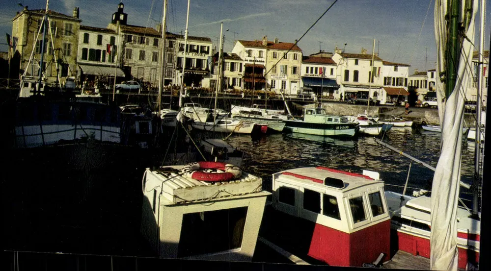 La Flotte (Ile de Ré) — puerto del siglo XVIII — editor IRIS, n° 171595 - Anverso