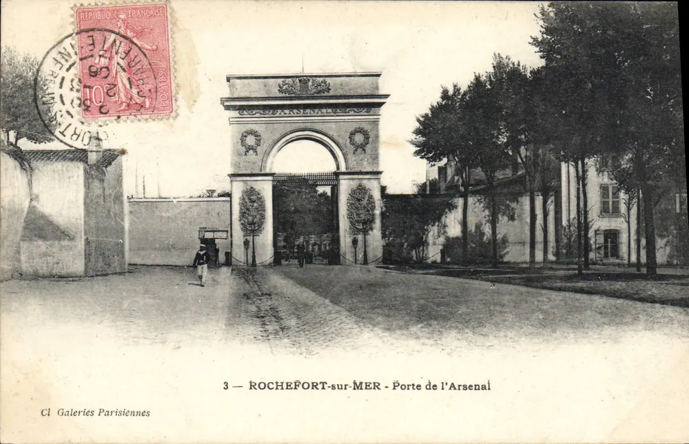 ROCHEFORT-sur-MER — Tor zur Arsenal — Galeries Parisiennes, n°3 - Vorderseite
