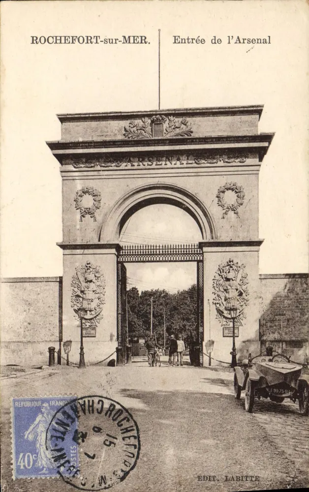 Rochefort-sur-Mer — Eingang zum Arsenal — Ed. Labitte - Vorderseite