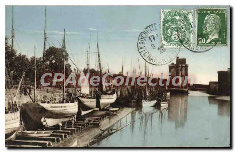 Saída do Porto de La Rochelle — Edições Artísticas R. Bergevin — n° 10924 - Frente