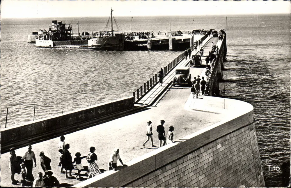 Royan — A Ponte, O Bac — M. Berjaud, Bordeaux - Frente
