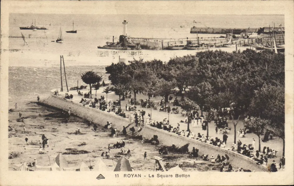Royan - O Square Botton — vista do porto e do cais — editor A.P.A. n°11 - Frente