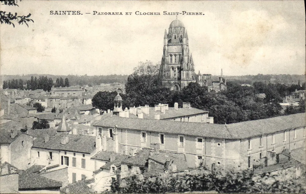 Saintes — Panorama en Klokkenstoel van Sint-Pieter — Uitgever niet geïdentificeerd - Voorkant