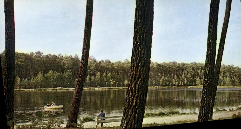 Montendre (Charente-Maritime) — Ansicht des Sees Baron Desquéroux — Moderne Ausgaben « Théolojac » - Vorderseite