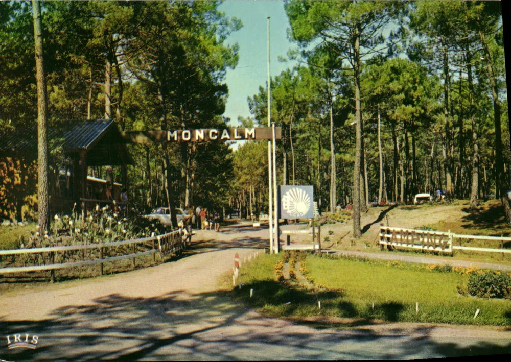 Moncalm — entrada do vilarejo — editor IRIS - Frente