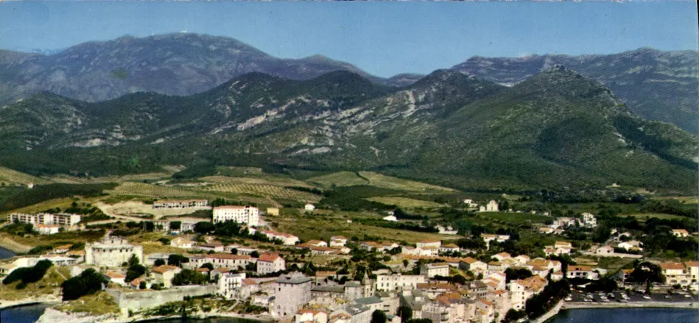 Saint-Florent — Sein Freizeithafen — Die Stadt — Editions 'La Dîpôme' n°20.298.49 - Vorderseite