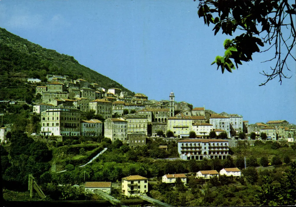 Cervione — Vista Geral — Cervione, Córsega — Cliché particular M. Battestini - Frente