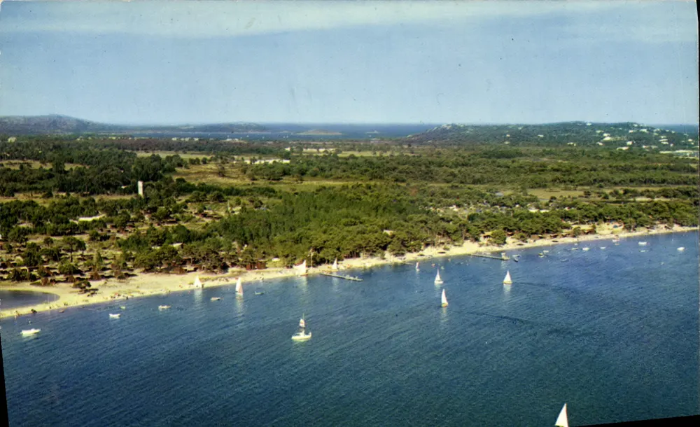 Porto-Vecchio — Golfe de Sogno — vista geral — Éditions 'La Gironne' n°20.247.105 - Frente
