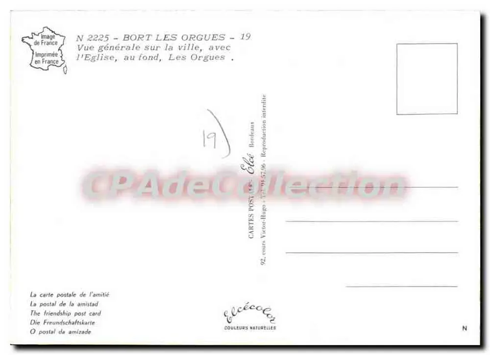 Bort-les-Orgues — allgemeiner Blick mit der Kirche im Hintergrund — Élécé - Rückseite