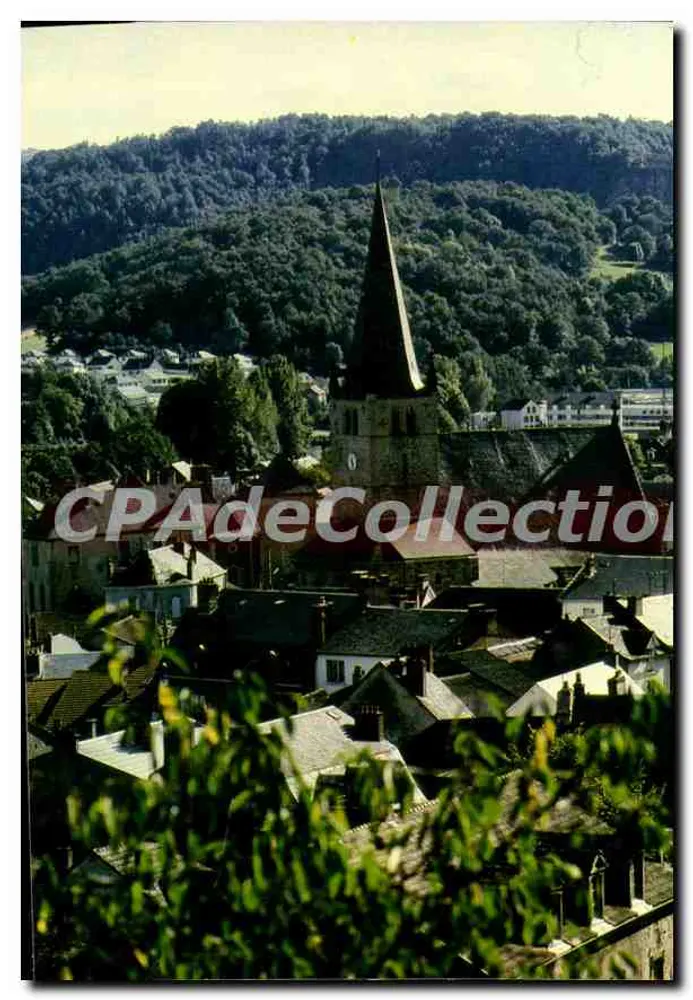 Bort-les-Orgues — vista parcial de la iglesia del siglo XII — IRIS - Anverso