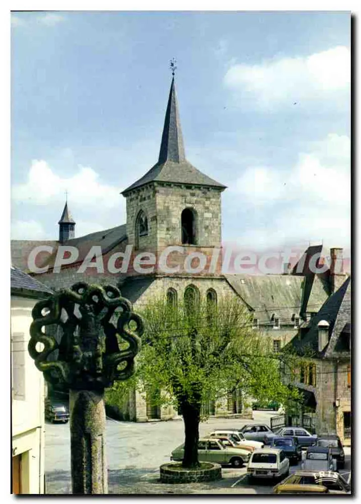 Meymac (Corrèze) — alte Vierlobkreuz und Kirche des 12. Jahrhunderts — IRIS - Vorderseite