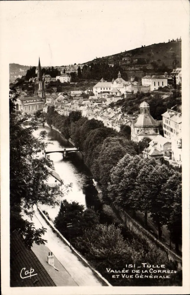 Isle-Tulle — Tal der Corrèze und allgemeine Aussicht — Cap - Vorderseite