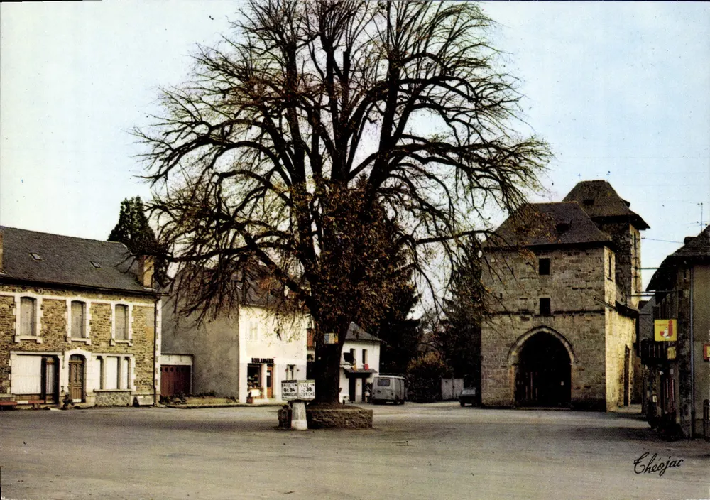 Lagraulière — Kirche Saint-Pierre und Saint-Paul — Editionen Théo Jac - Vorderseite