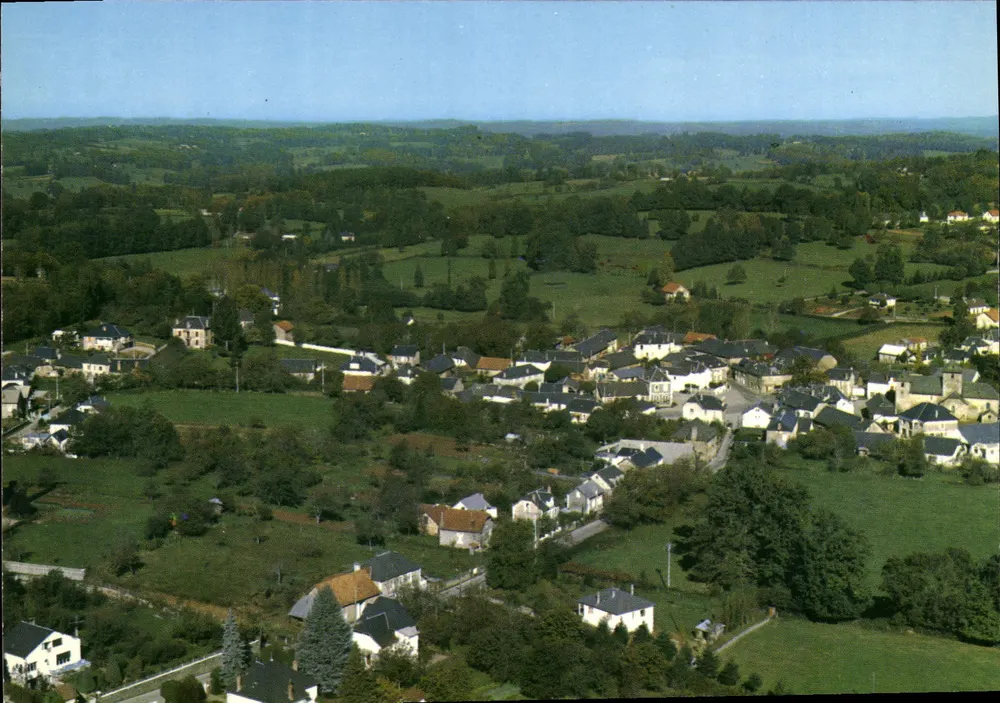 Lagraulière (Corrèze) — Vista geral — Edições « ThéoJac » - Frente