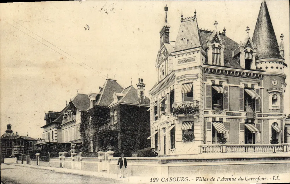 CABOURG - Villen der Avenue du Carrefour - LL - Vorderseite