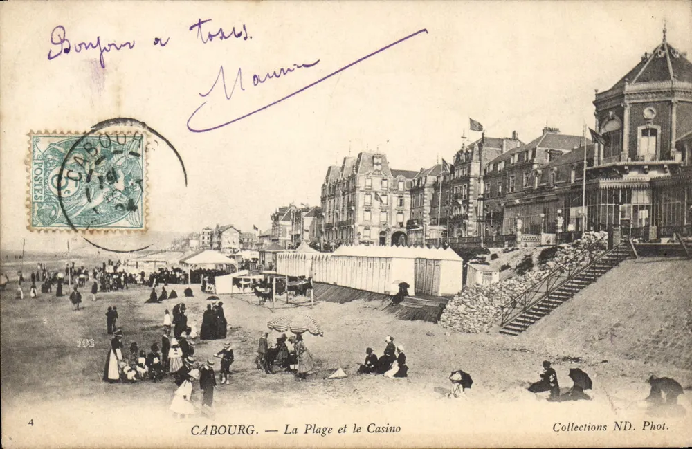 Cabourg — A Praia e o Casino — Collections ND. Phot. - Frente