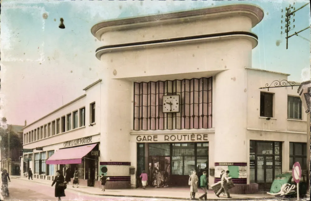 Estação Rodoviária — Caen — editor Réal-Photo, n° 441 - Frente