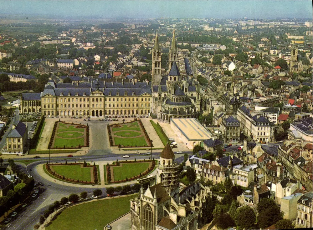 Caen — Luftbild — Éditions LA CIGOGNE - Vorderseite