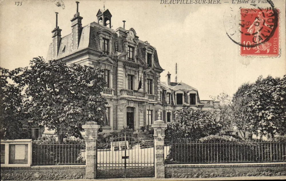 Deauville-sur-Mer — Das Rathaus — N.H. Dior, Nr. 1775 - Vorderseite