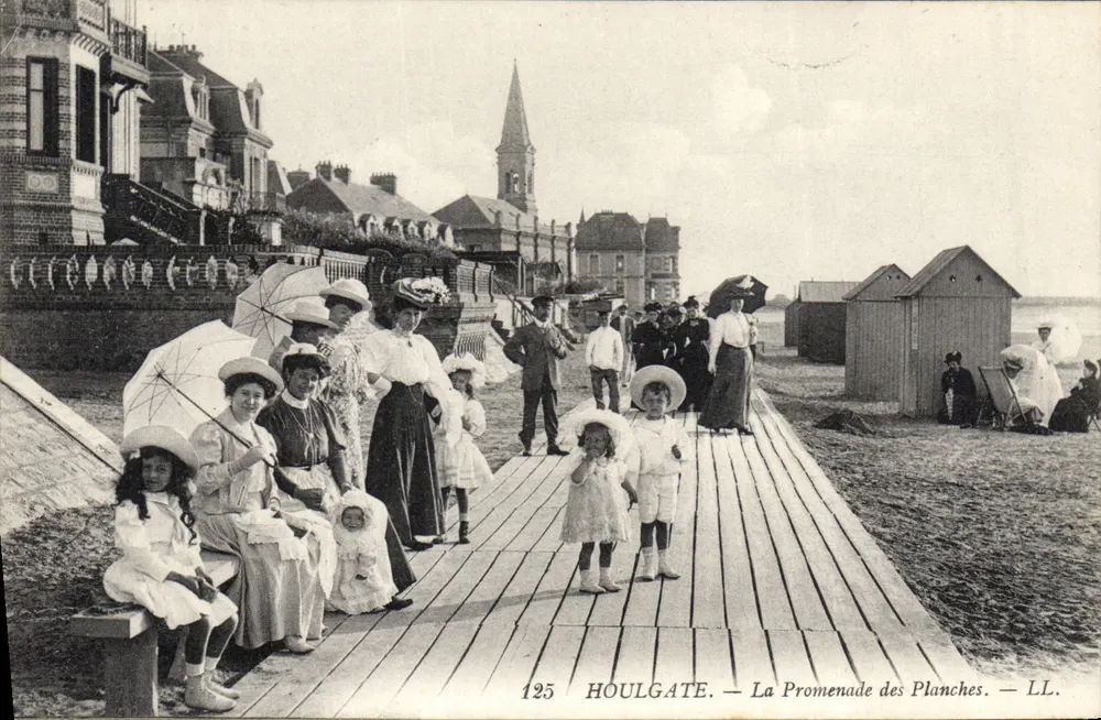 Houlgate — A Promenade das Planchas — LL. n°125 - Frente