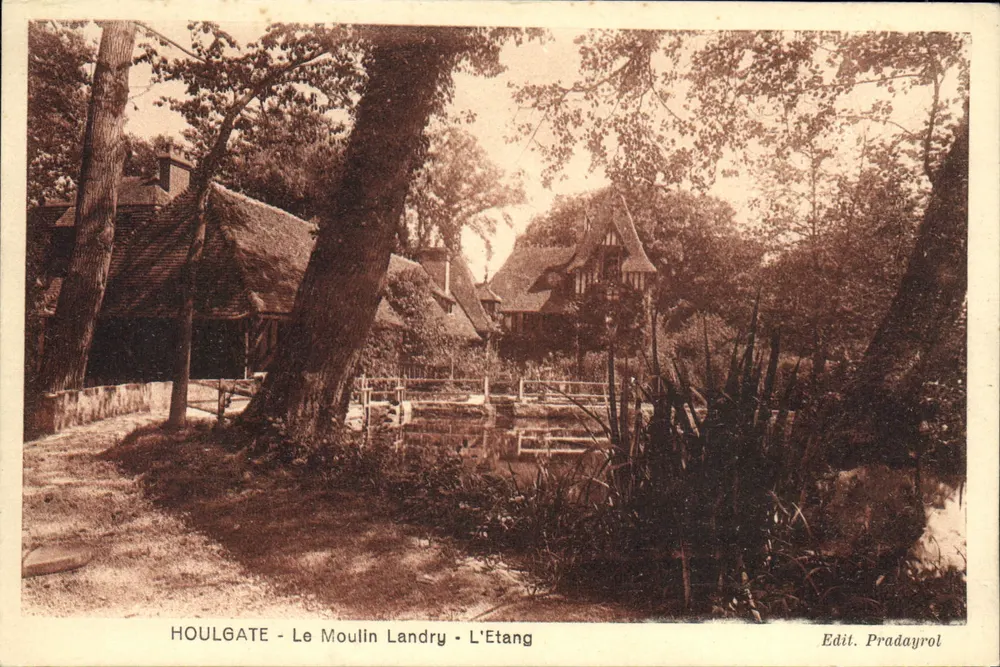 Houlgate - A Moinha Landry - O Lago — Edit. Pradayrol - Frente