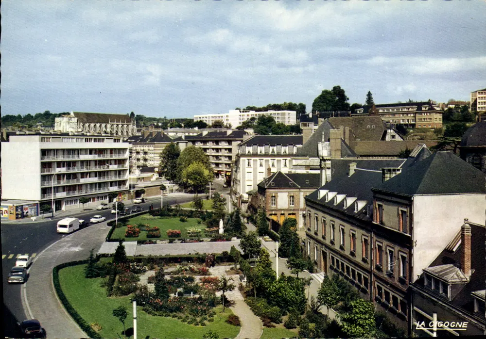 Lisieux (Calvados) — Allgemeine Ansicht der Einfahrt zum Carmel — La Cigogne - Vorderseite