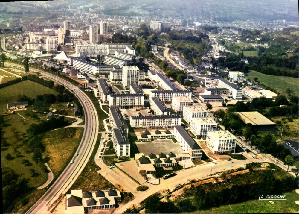 Hauteville - Industriebezirk — Luftbild — Editions 'La Cigogne', Hachette - Vorderseite