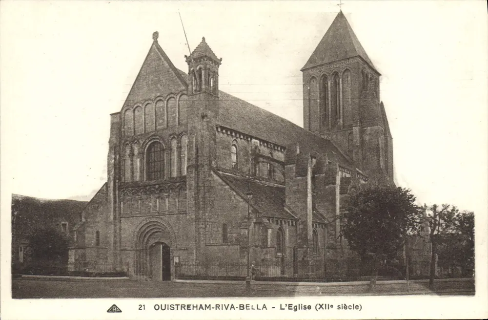 Ouistreham-Riva-Bella - L'Église (XIIe siècle) - Recto