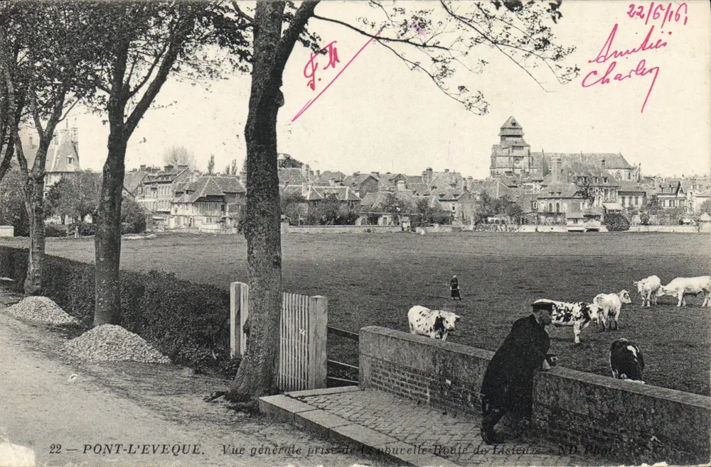 Brücke des Bischofs — Allgemeiner Blick von der neuen Route nach Lisieux — ND Fotografie - Vorderseite