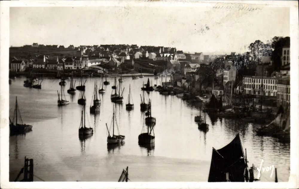 Audierne (Finistère) — Vista geral do Porto — Éditions d'Art 'VYON', Paris - Frente