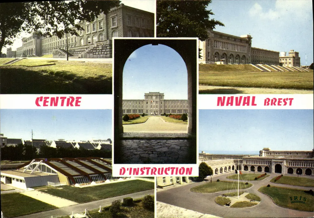 Zentrum für Seemannschaftsunterricht Brest — zusammengesetzte Ansicht der Gebäude, Schwimmbecken und Cour Jean-Bart — Éditeur LUMICAP - Vorderseite