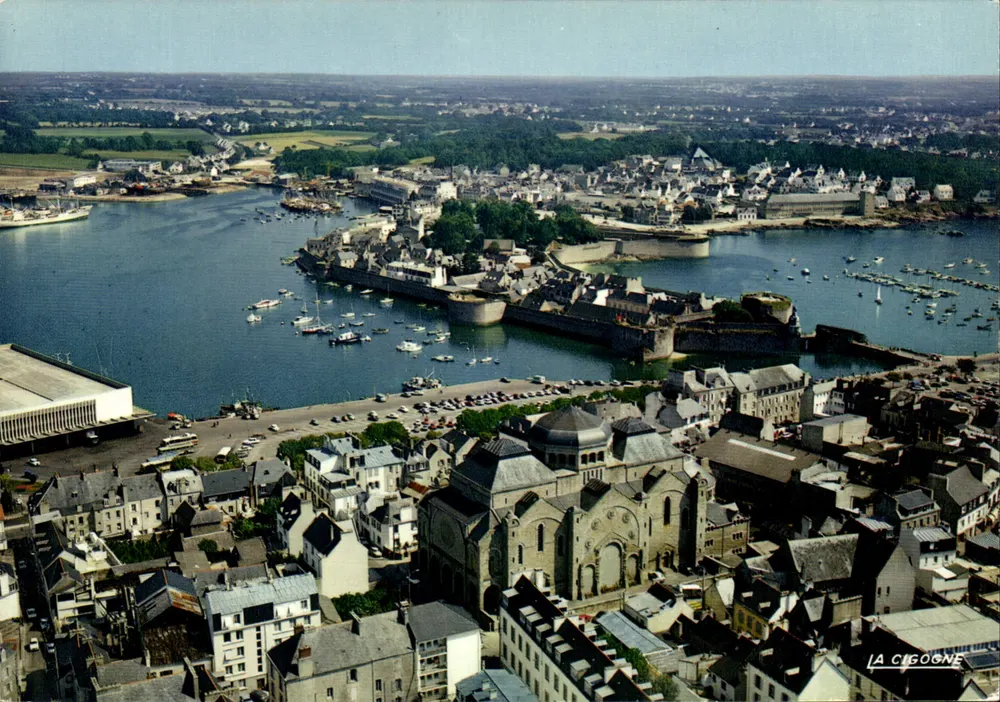 Concarneau (Finistère) — O porto — Éditions de La Cigogne - Frente