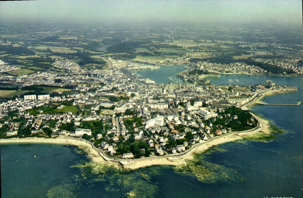 Concarneau (Finistère) — Vista aérea — Éditions de La Cigogne, Nantes - Frente