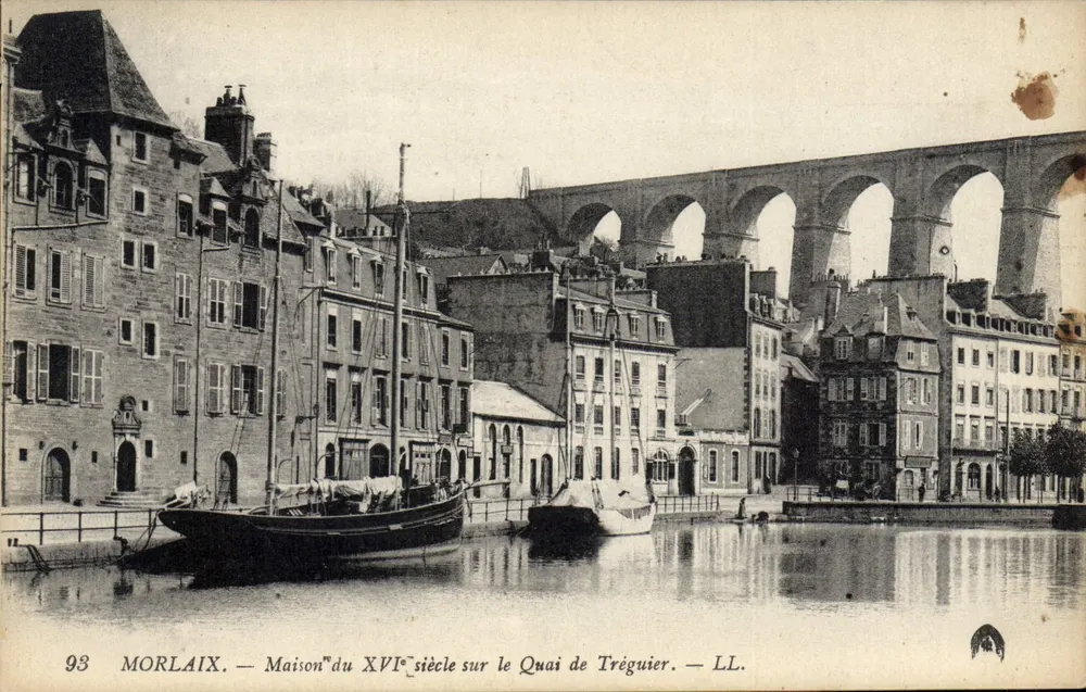 Morlaix — Haus des 16. Jahrhunderts am Tréguier-Ufer — LL. - Vorderseite