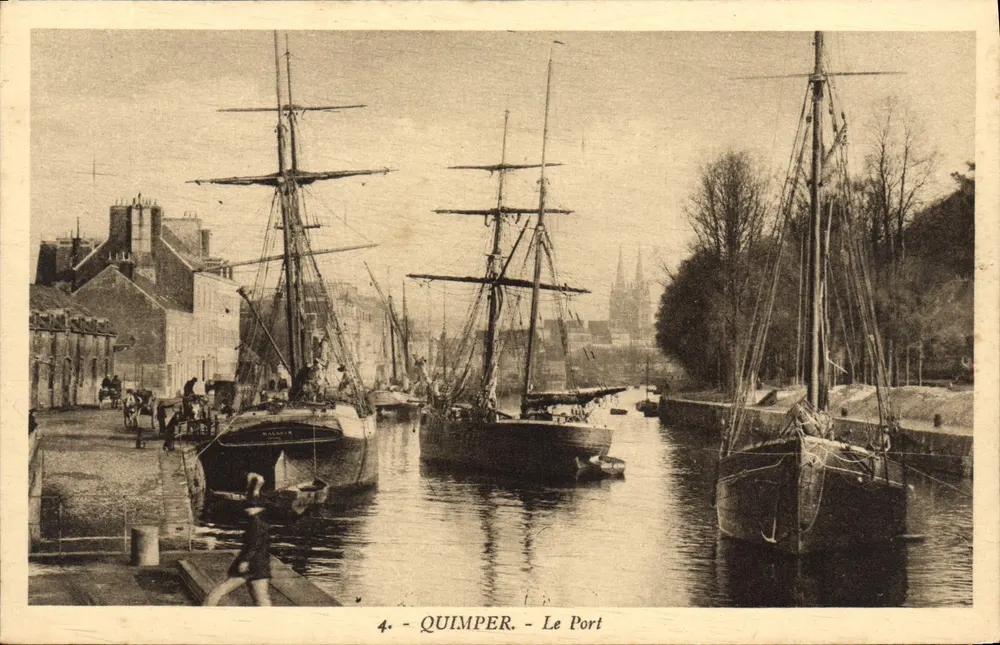 Quimper — Port — widok portu z kilkoma jachtami — wydawca nieznany, nr serii 4 - Awers