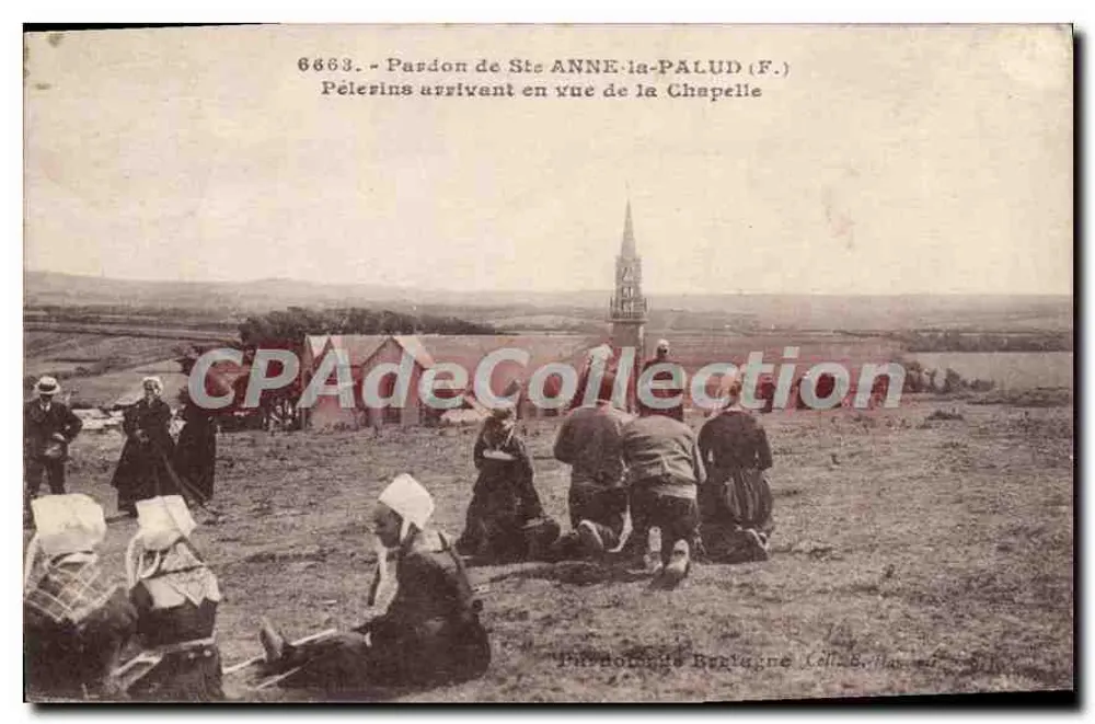 Pardon de Ste ANNE-la-PALUD (F.) — Pelerinos chegando à vista da Capela — Imprimerie de Bertagne, Lille, n° 6663 - Frente