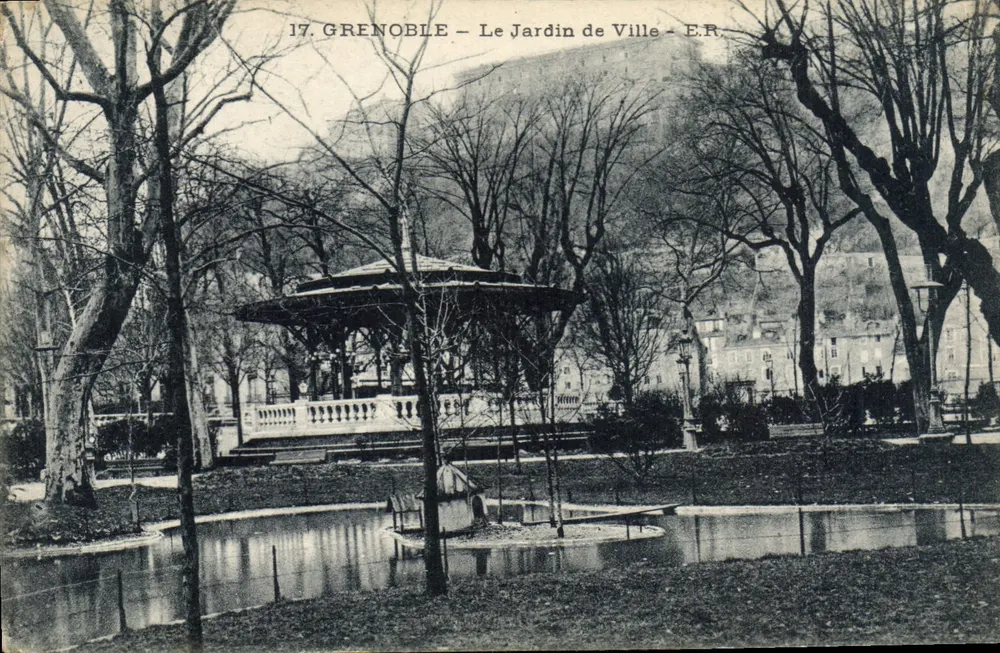 Grenoble — O Jardim da Cidade — E.R. - Frente