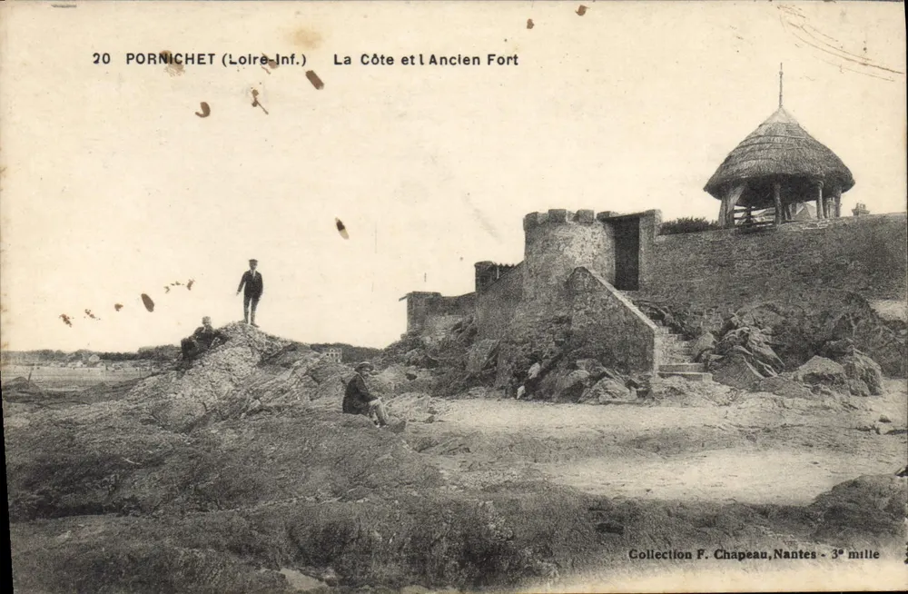 Pornichet (Loire-Inf.) — Die Küste und das Alte Fort — Sammlung F. Chapeau, Nantes - 3. Tausend - Vorderseite