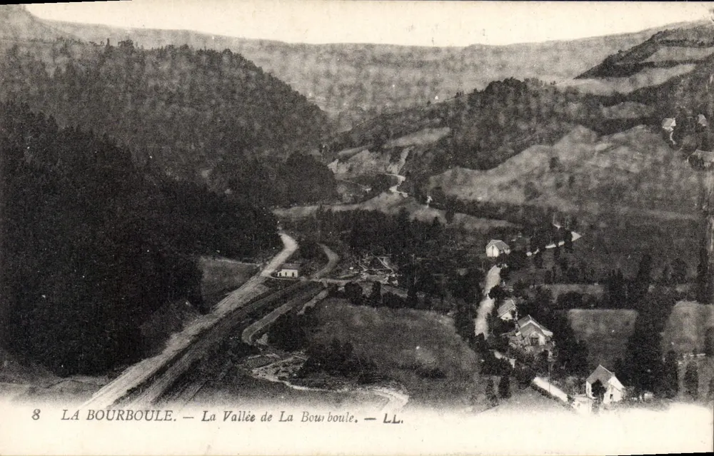 La Bourboule — A Vale de La Bourboule — LL. — N°8 — Editor LL. - Frente