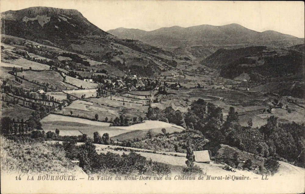 La Bourboule — Die Tal der Mont-Dore von Schloss Murat-le-Quaire aus gesehen — LL - Vorderseite