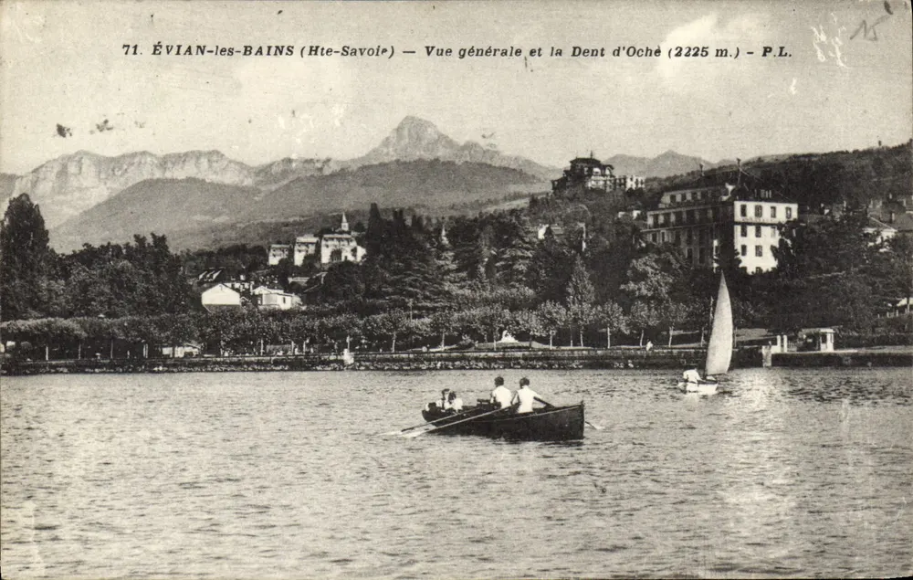 ÉVIAN-LES-BAINS (Alta Saboia) — Vista geral e a Dent d'Ochê (2225 m.) — P.L. n°71 - Frente