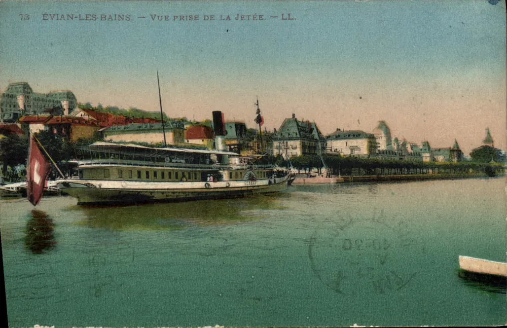Évian-les-Bains — Vista tirada da ponte — LL. n°73 - Frente